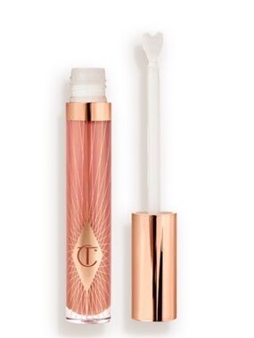 Charlotte tilbury collagen lip bath pillow talk